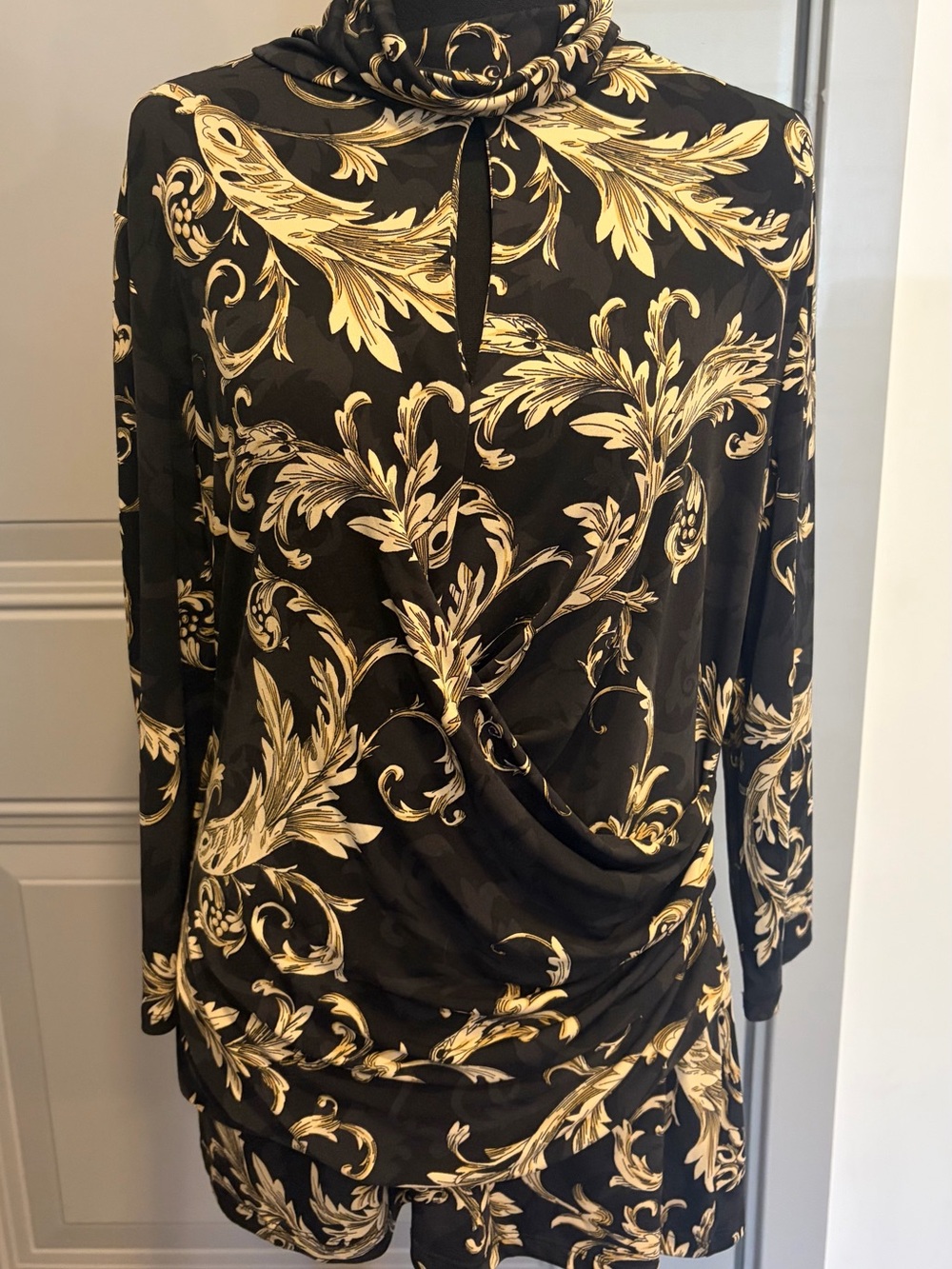 New York & Company Black and Gold Baroque-Print Draped Blouse w key hole front